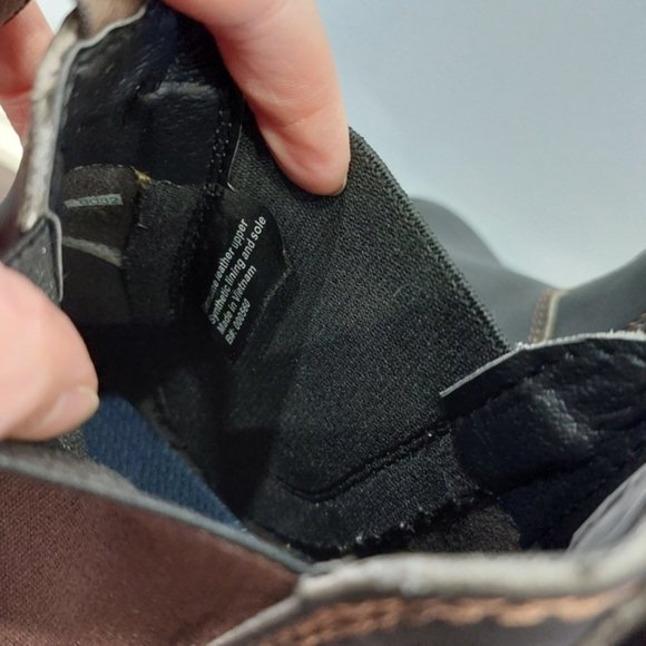 Blundstone 500 Elastic Sided V Cut Boots Stout Brown - Picture 9 of 10